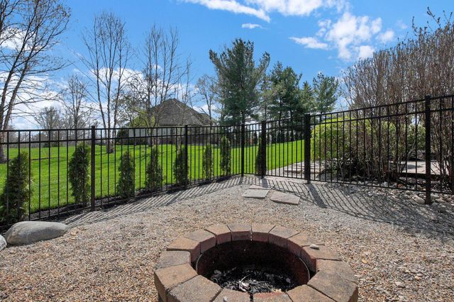 2478 Deseret Drive, Powell, OH 43065