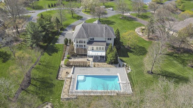 2478 Deseret Drive, Powell, OH 43065