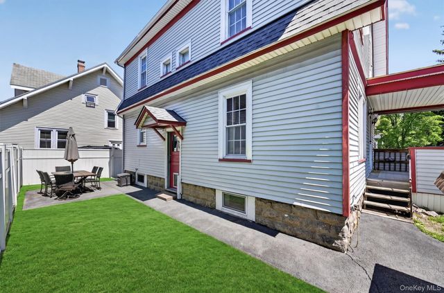 6 Kellogg Avenue, Port Jervis, NY 12771