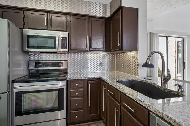 4748 Old Bent Tree Lane 101, Dallas, TX 75287