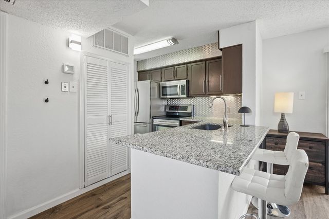 4748 Old Bent Tree Lane 101, Dallas, TX 75287