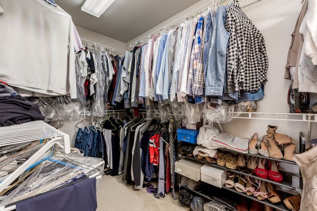 908 Blue Ridge Drive, Streamwood, IL 60107