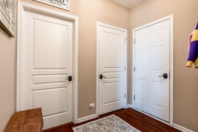 908 Blue Ridge Drive, Streamwood, IL 60107