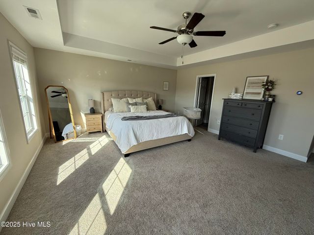 107 Shagbark Court, Jacksonville, NC 28546