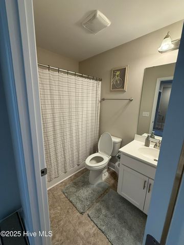 107 Shagbark Court, Jacksonville, NC 28546
