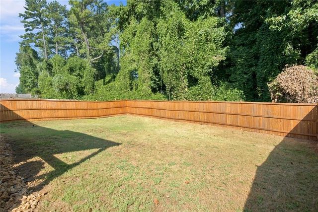 617 Edgemore Road, Canton, GA 30114