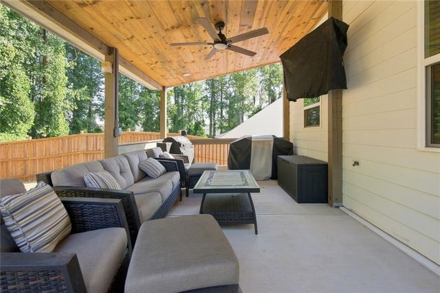 617 Edgemore Road, Canton, GA 30114