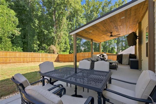 617 Edgemore Road, Canton, GA 30114