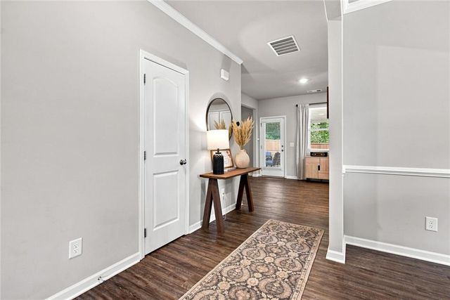 617 Edgemore Road, Canton, GA 30114