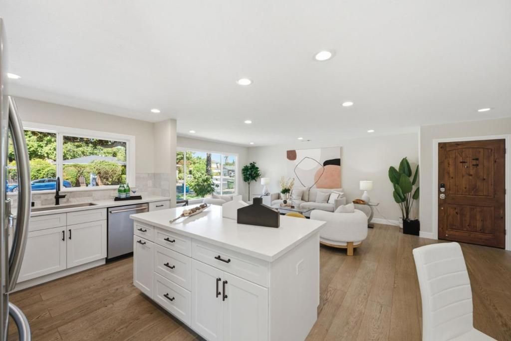 Image 14 of property listing at 2179 Fordham Drive, Santa Clara, CA 95051