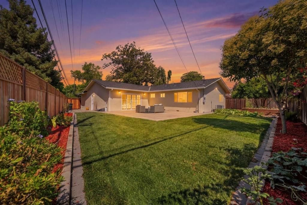 Image 3 of property listing at 2179 Fordham Drive, Santa Clara, CA 95051