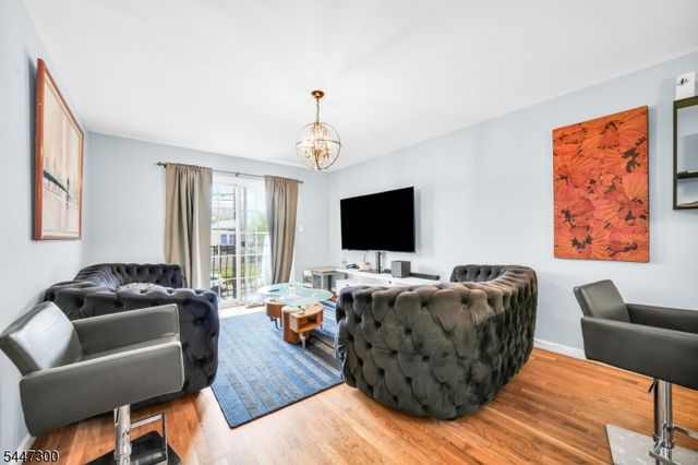 64 Brunswick St, Newark City, NJ 07114