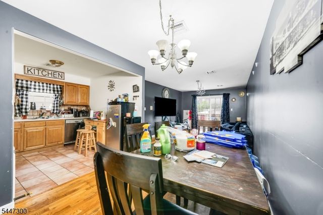 64 Brunswick St, Newark City, NJ 07114