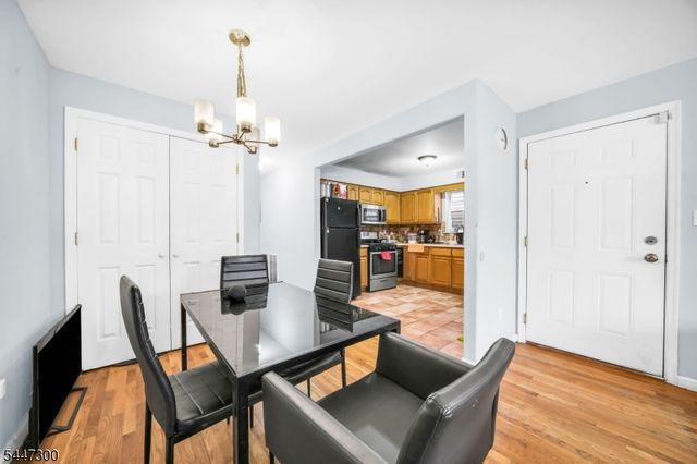 64 Brunswick St, Newark City, NJ 07114