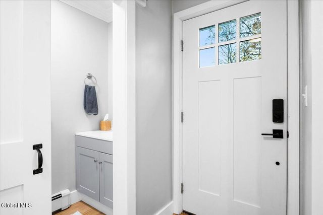 7 Maplewood Parkway, South Glens Falls, NY 12803