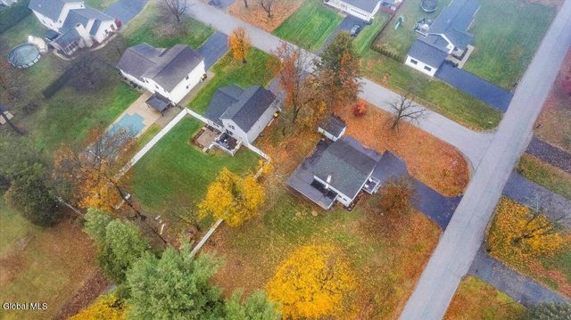 7 Maplewood Parkway, South Glens Falls, NY 12803