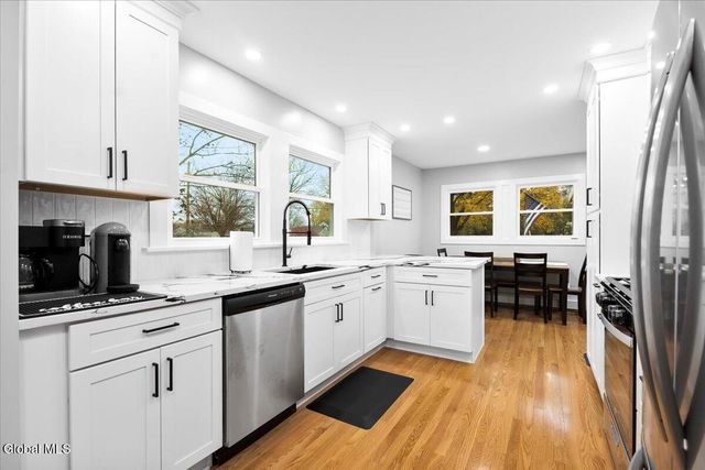 7 Maplewood Parkway, South Glens Falls, NY 12803