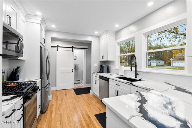 7 Maplewood Parkway, South Glens Falls, NY 12803