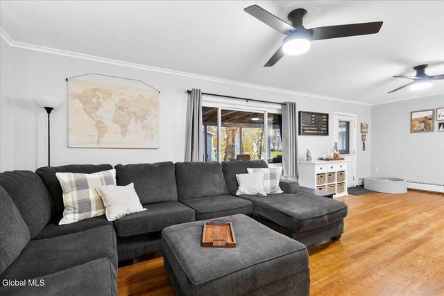 7 Maplewood Parkway, South Glens Falls, NY 12803