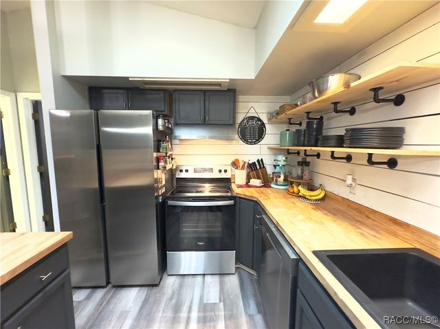 21271 SW Marine Boulevard, Dunnellon, FL 34431