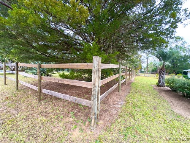 21271 SW Marine Boulevard, Dunnellon, FL 34431