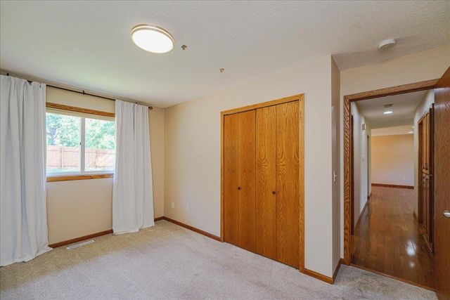 1100 W 158th Street, Burnsville, MN 55306