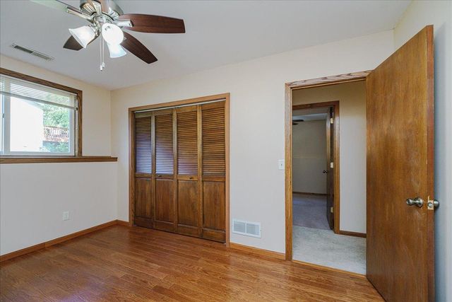 1100 W 158th Street, Burnsville, MN 55306