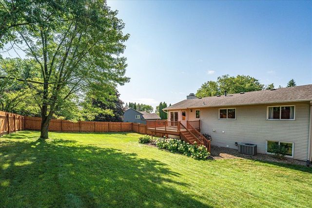 1100 W 158th Street, Burnsville, MN 55306