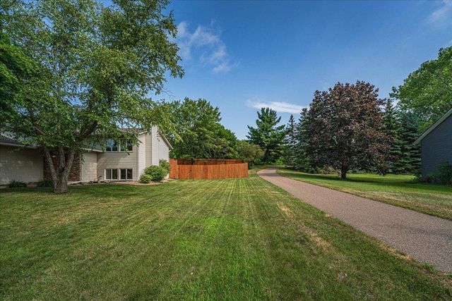 1100 W 158th Street, Burnsville, MN 55306