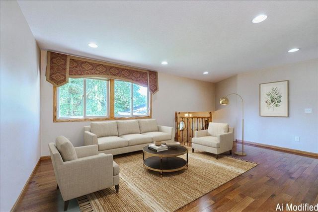 1100 W 158th Street, Burnsville, MN 55306
