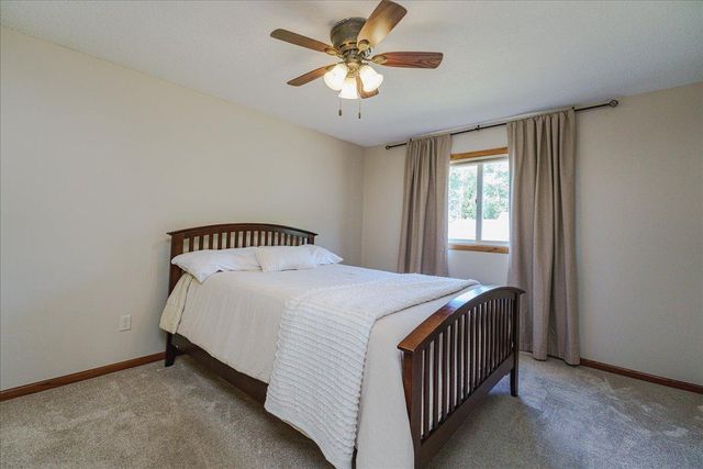 1100 W 158th Street, Burnsville, MN 55306