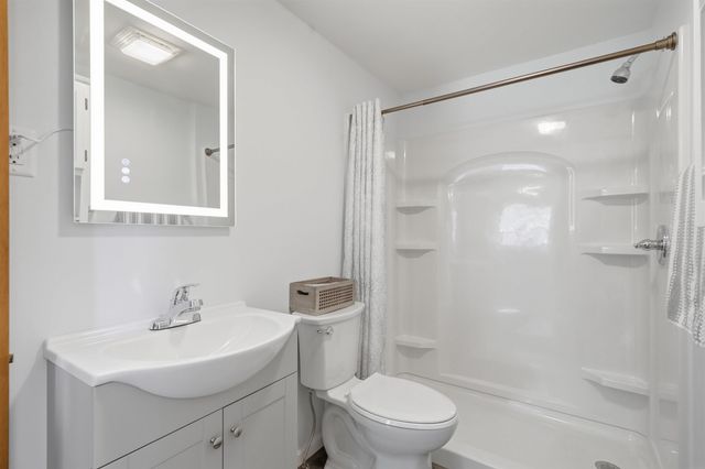 628 W Superior Street, Clarksville, IA 50619