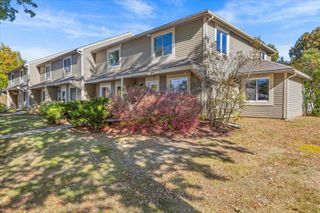 34 Overlook Drive # 34, South Burlington, VT 05403