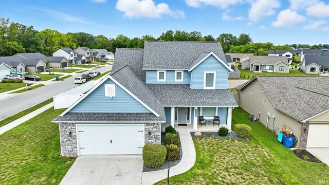16886 Willow Ridge Trail, Fort Wayne, IN 46845
