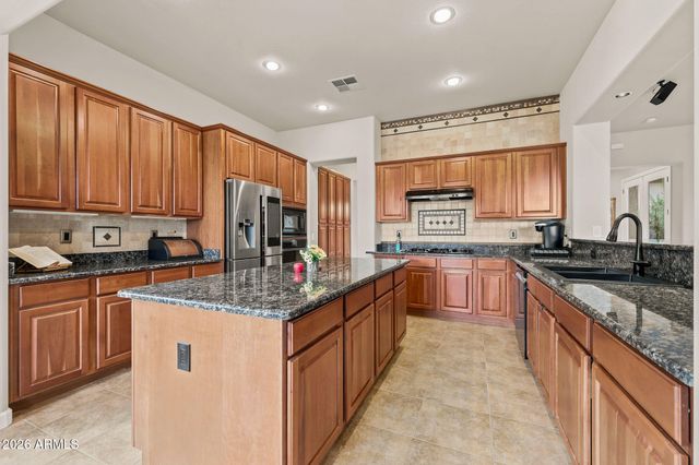 21433 W MULE DEER Way, Buckeye, AZ 85396