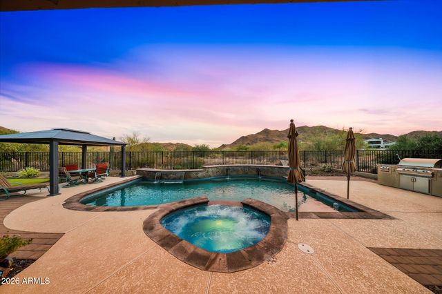 21433 W MULE DEER Way, Buckeye, AZ 85396