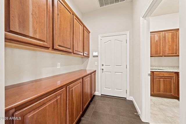 21433 W MULE DEER Way, Buckeye, AZ 85396