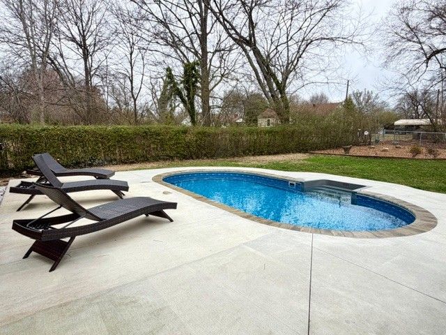 112 Ragan St, Tullahoma, TN 37388