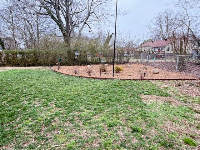 112 Ragan St, Tullahoma, TN 37388