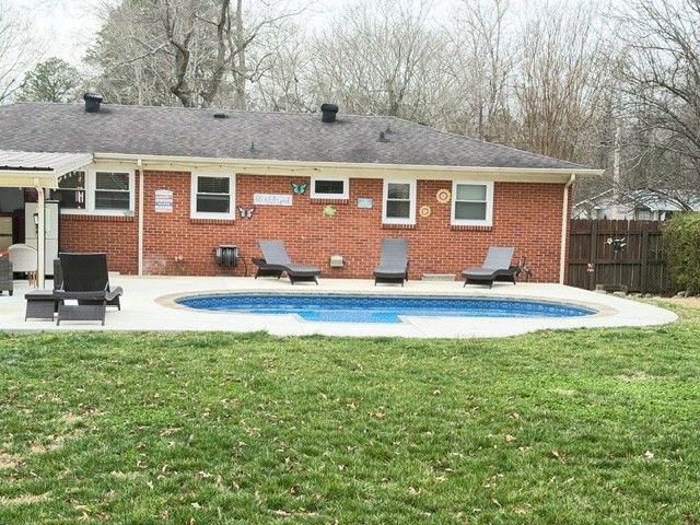 112 Ragan St, Tullahoma, TN 37388