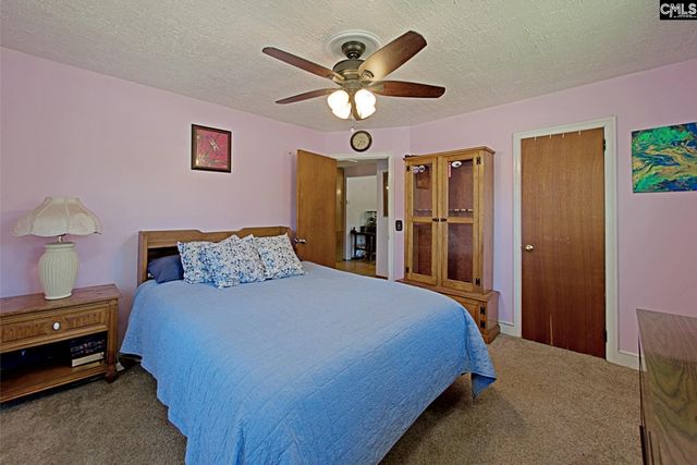 621 Hook Ave, West Columbia, SC 29169