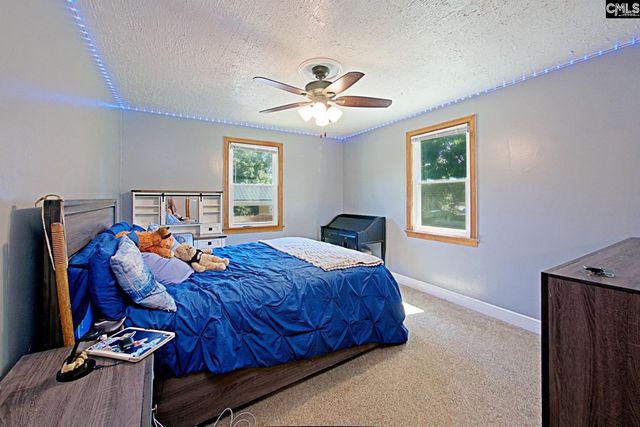 621 Hook Ave, West Columbia, SC 29169
