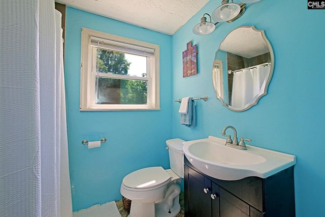 621 Hook Ave, West Columbia, SC 29169