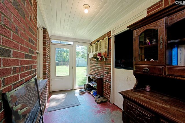 621 Hook Ave, West Columbia, SC 29169