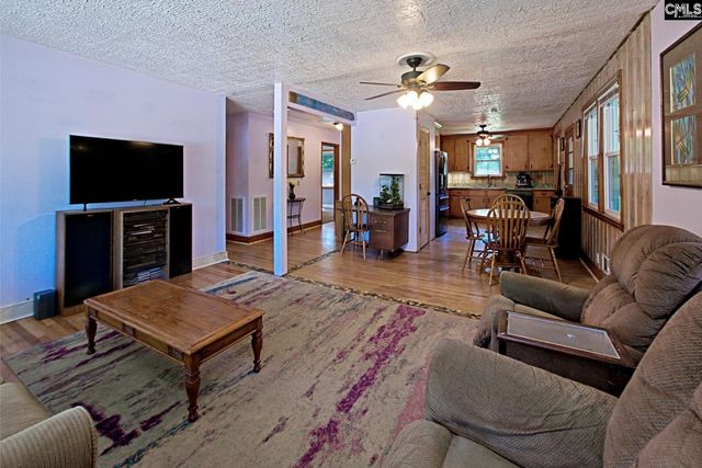 621 Hook Ave, West Columbia, SC 29169