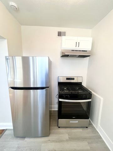 1329 N Lorel Avenue 1W, Chicago, IL 60651