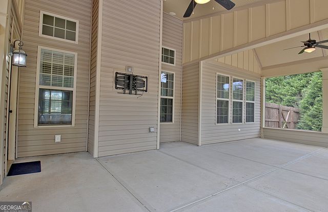154 Fieldstone Farms Drive, Senoia, GA 30276