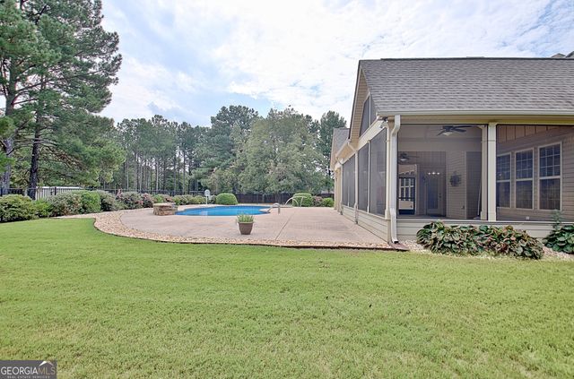 154 Fieldstone Farms Drive, Senoia, GA 30276