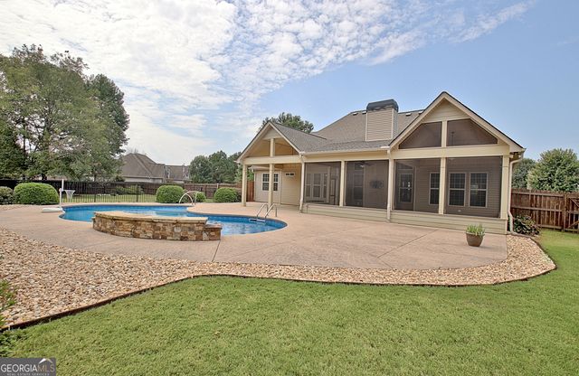 154 Fieldstone Farms Drive, Senoia, GA 30276