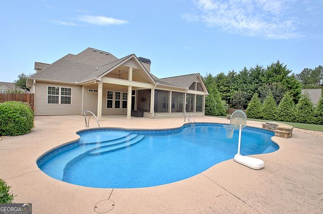 154 Fieldstone Farms Drive, Senoia, GA 30276